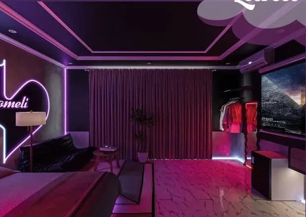 Luna Room - 4